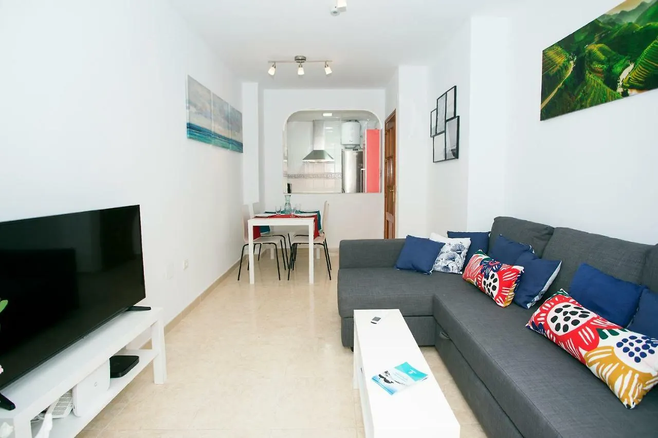 Monko Strawberry & Cherry Apartment O Torremolinos
